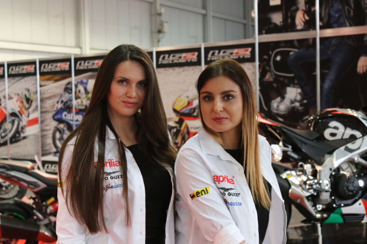 Dziewczyny z Motor Show Poznań 2016
