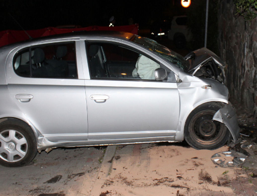 Tragiczna śmierć 50-latka. Wjechał w betonowe ogrodzenie, zginął na miejscu