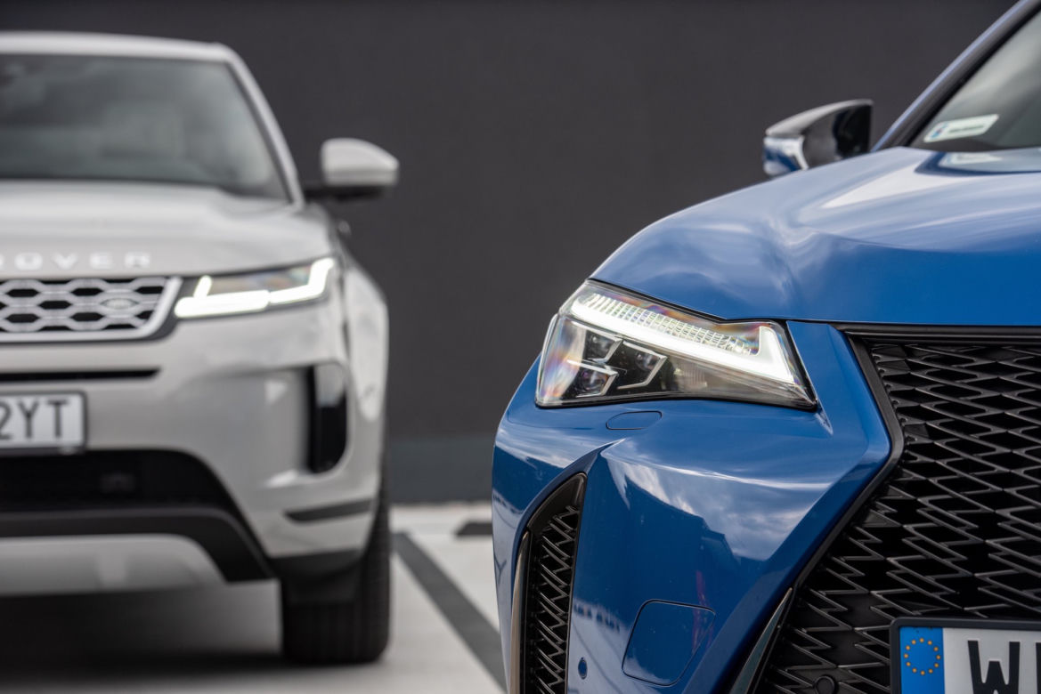 Range Rover Evoque D240 HSE vs Lexus UX 250h 