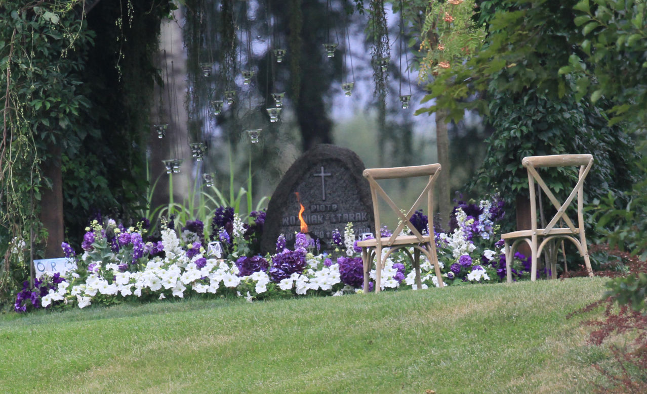 Opłakują Piotra w rok po tragedii