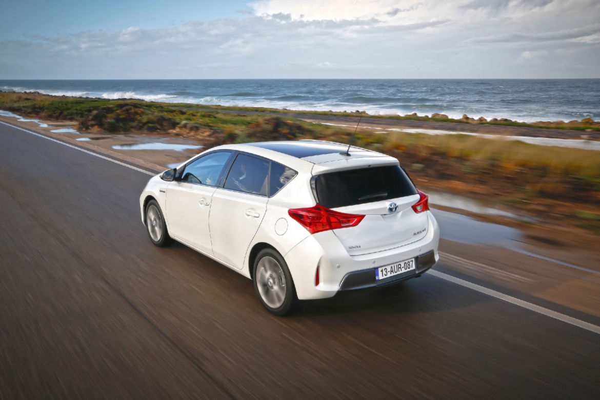 Toyota Auris II Hybrid