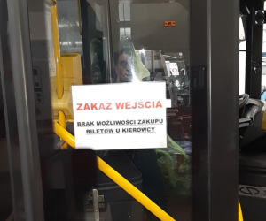 Koronawirus w Kaliszu. KLA dezynfekuje autobusy. „Chcemy chronić kierowców i pasażerów” [ZDJĘCIA]