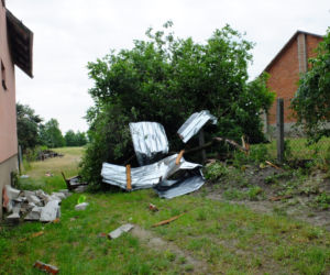 Przez gminę Wilków przeszła potężna nawałnica. Kilkadziesiąt budynków jest zniszczonych