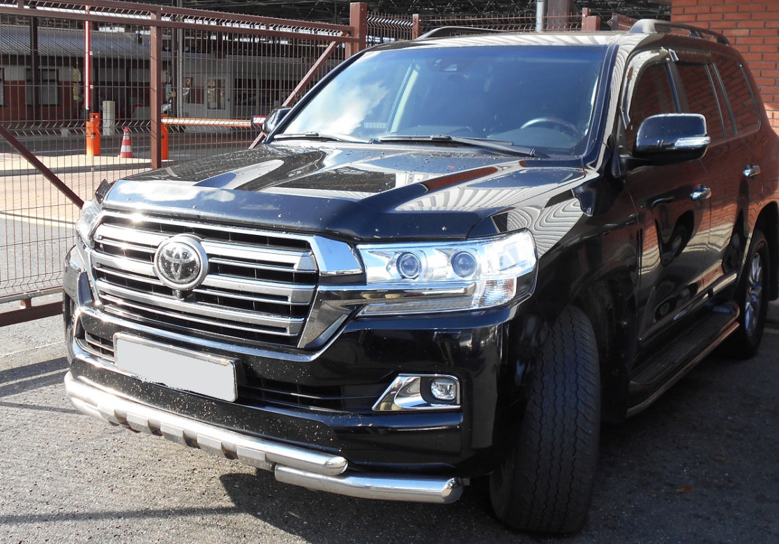 Kradziona Toyota za ponad 300 tys. złotych odzyskana