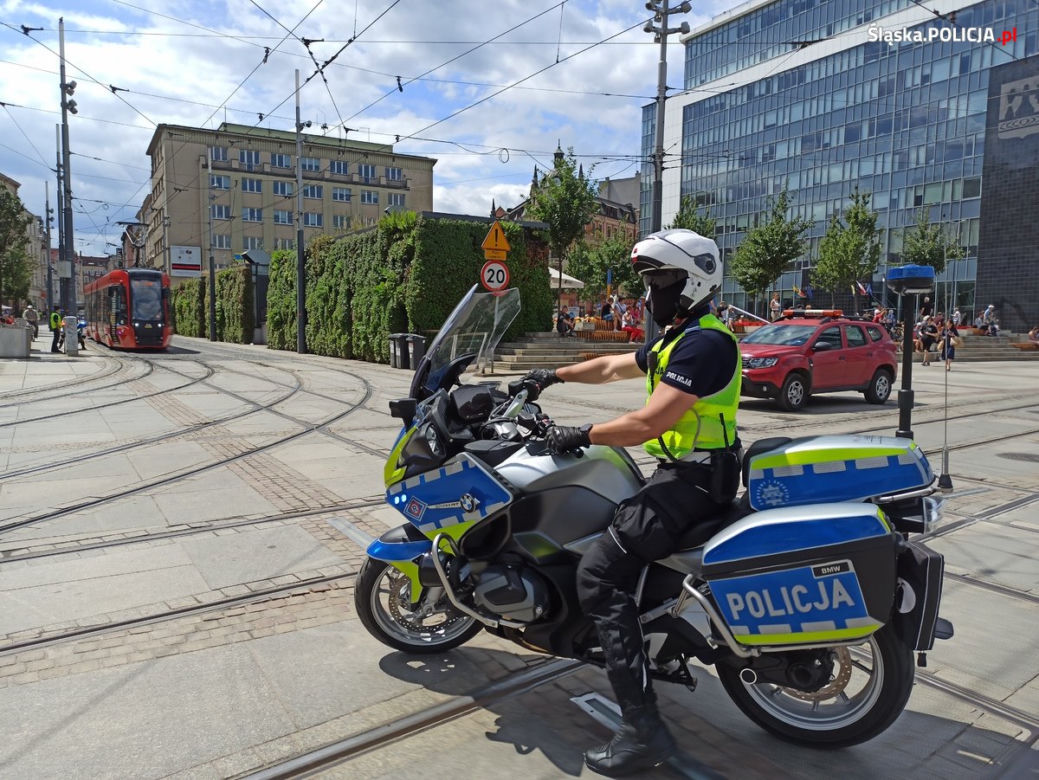 Nowe policyjne motocykle dostali policjanci w województwie śląskim