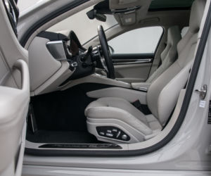 Porsche Panamera Turbo Sport Turismo 4.0 V8 550 KM