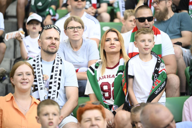 Legia Warszawa - Zagłębie Lubin: Zdjęcia kibiców