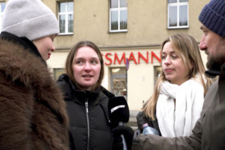 Młodzi Polacy SFRUSTROWANI! Mamy mieszkać z MAMĄ? Nigdy nie będzie nas stać na mieszkanie!