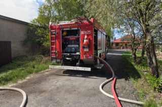 Pożar w hali w Lipnie koło Leszna. W środku części samochodowe