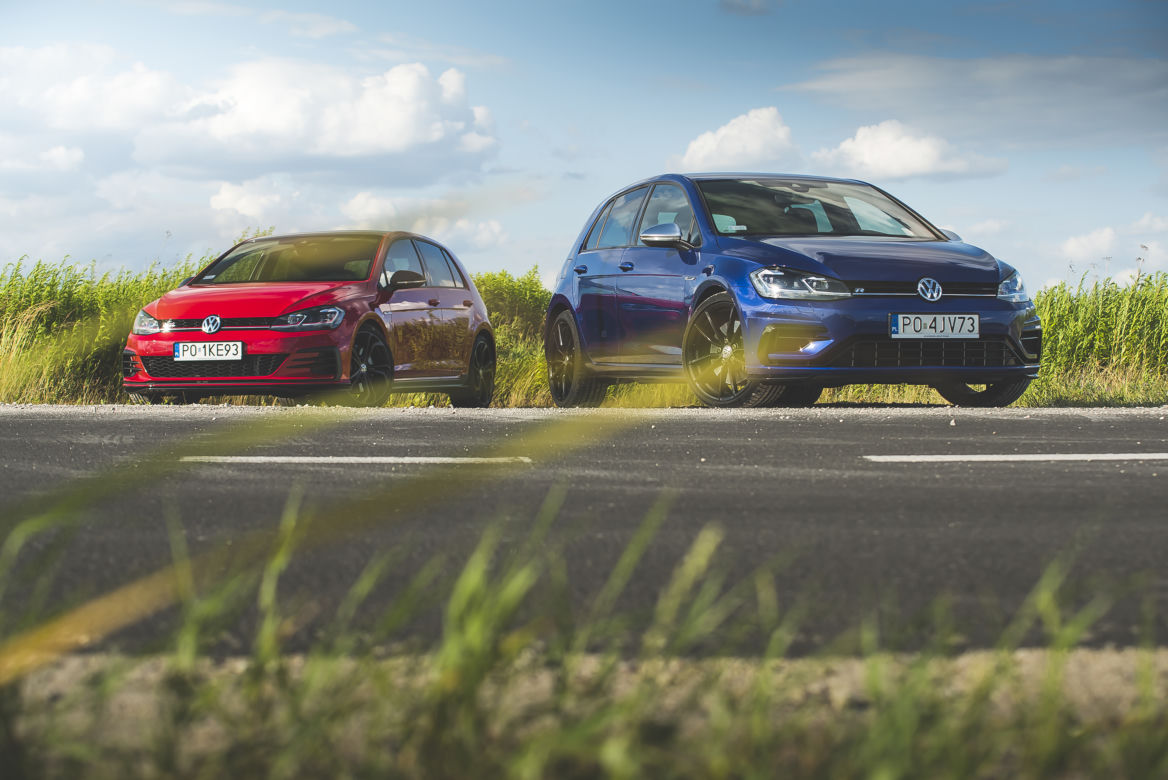 Volkswagen Golf GTI TCR 5D 2.0 TSI 290 KM DSG7 vs. Volkswagen Golf R 5D 2.0 TSI 300 KM DSG7 4Motion