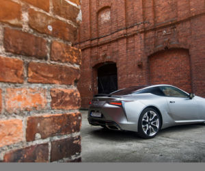 Lexus LC500h 3.5 V6 359 KM Superturismo