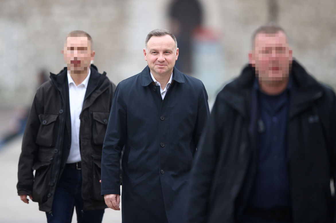 Prezydent Andrzej Duda z ojcem na Wawelu