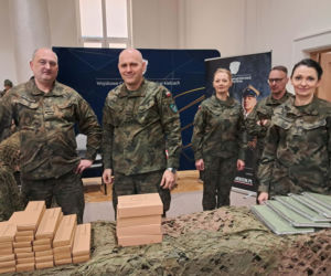 Targi Służby i Pracy w Skarżysku. Wojsko Polskie kusi nowoczesnością i stabilną ścieżką kariery