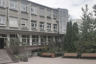 Przebudowa i termomodernizacja budynku Zespołu Szkół nr 4 przy ul. Szczęśliwickiej 46 w Warszawie