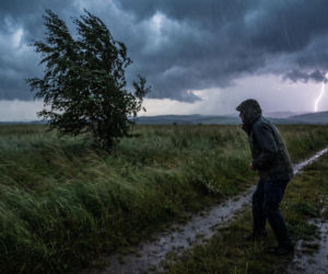 Gwałtowne burze w weekend. Zaskakująca prognoza na kolejne dni