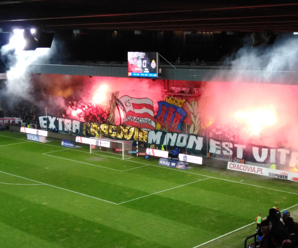 Oprawa kibiców Cracovii na 199. Derbach Krakowa