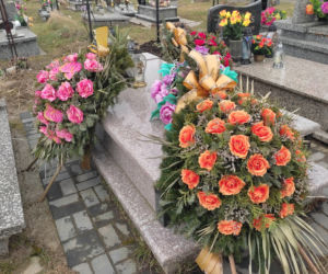 Syn przetrzymywał zwłoki matki by pobierać jej emeryturę? Śledczy badają sprawę.
