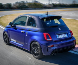 Abarth 595 Monster Energy Yamaha i Scorpioneoro