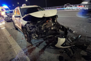 Karambol na S2 po wybuchu agresji drogowej. Kierowcy zajeżdżali sobie drogę?