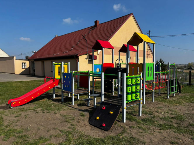 Nowe place zabaw w Gminie Osieczna