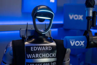 Kim jest Edward Warchocki? Ten robot wkrótce może przejąć cały świat 