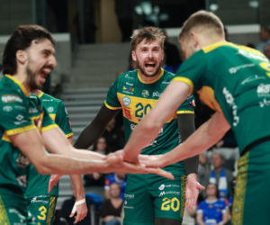 Afera z polskimi siatkarzami! Brazylijczycy zaatakowali w Wigilię. Mateusz Bieniek przeprasza