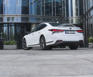Lexus LS500h F-Sport
