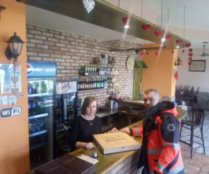 Przemyska gastronomia karmi ratowników! Piękny gest w czasie koronawirusa (GALERIA)