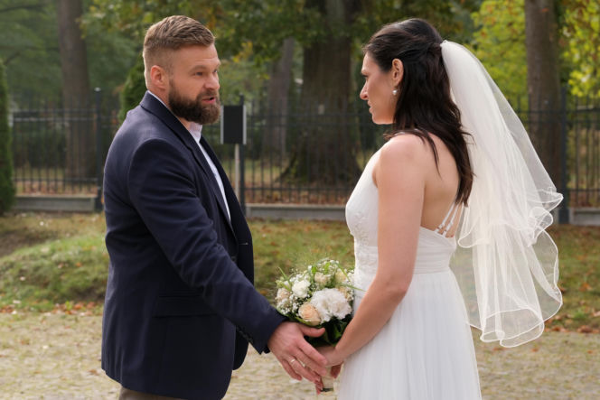 M jak miłość odc. 1911. Michał Winiar (Tomasz Rożniatowski), Ewelina (Anna Jarosik)