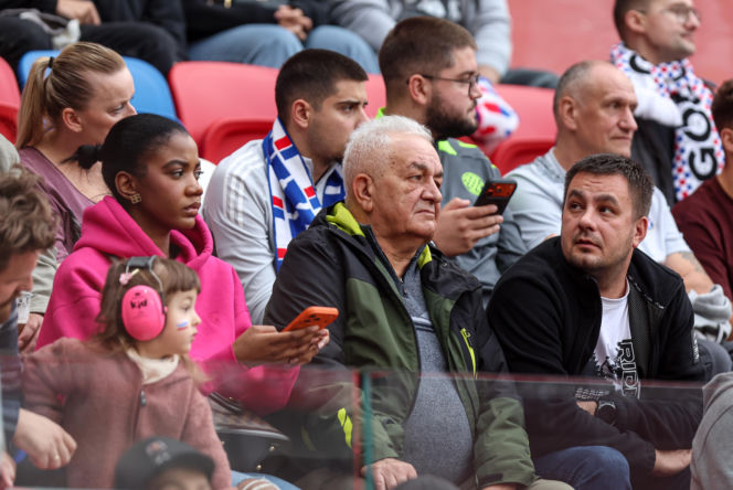 Górnik Zabrze - Lech Poznań: Zdjęcia kibiców i zawodników z meczu 8. kolejki PKO BP Ekstraklasy