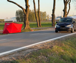 Dwa śmiertelne wypadki na drogach Mazowsza. Rowerzysta i motocyklista zginęli po potrąceniu