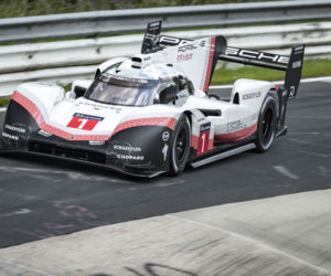 Porsche 919 Hybrid Evo z rekordem toru Nurburgring