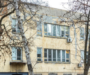 Dawna szkoła powszechna na Słomińskiego 1 w Warszawie