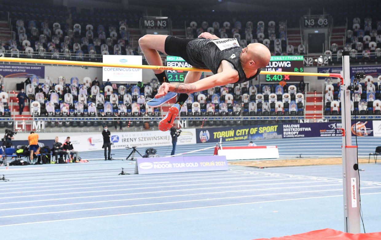 Copernicus Cup 2021: Wielkie gwiazdy lekkiej atletyki, rekordy i kartony na trybunach
