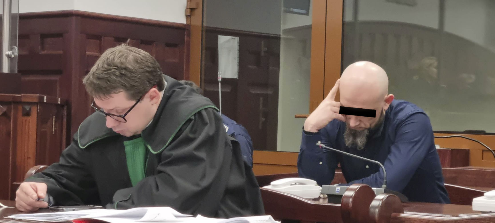 Artur utopił Mariana w szambie. "Kazał mi sprzątać krew z podłogi w kuchni" zeznała kochanka 