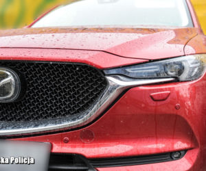 Toyota Yaris Hybrid i Mazda CX-5 odzyskane przez kryminalnych
