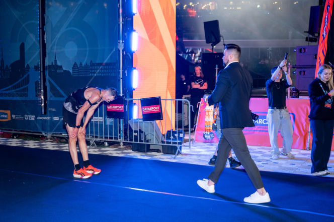 Sukces 12. Tarczyński Nocnego Wrocław Półmaratonu