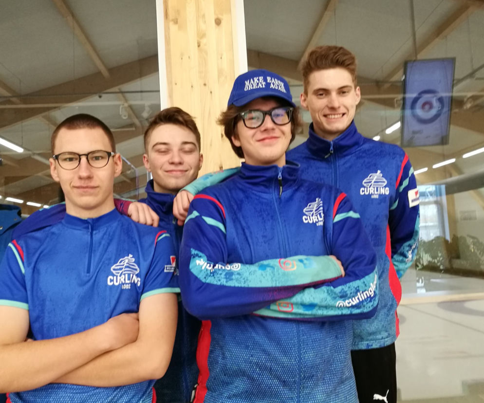 Pomóżmy curlerom juniorom wyjechać na MŚ