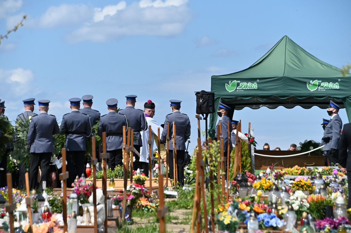 Pogrzeb policjanta, który zginął w wyniku wypadku w Gdyni