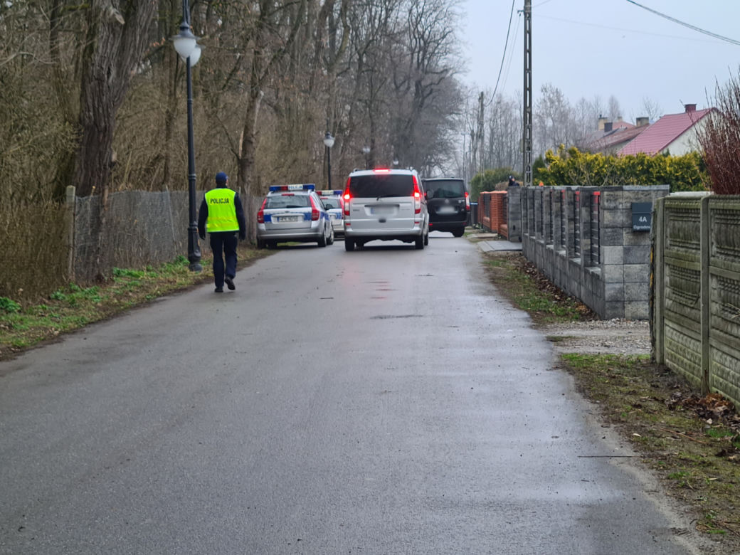  Kobieta ZABIŁA dwójkę dzieci i popełniła samobójstwo?! Dramat na Podkarpaciu 
