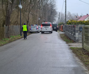 Tragedia na Podkarpaciu! Kobieta ZABIŁA dwójkę dzieci i popełniła samobójstwo?! 