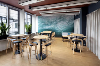 Biura Mercedes-Benz na warszawskich Włochach.