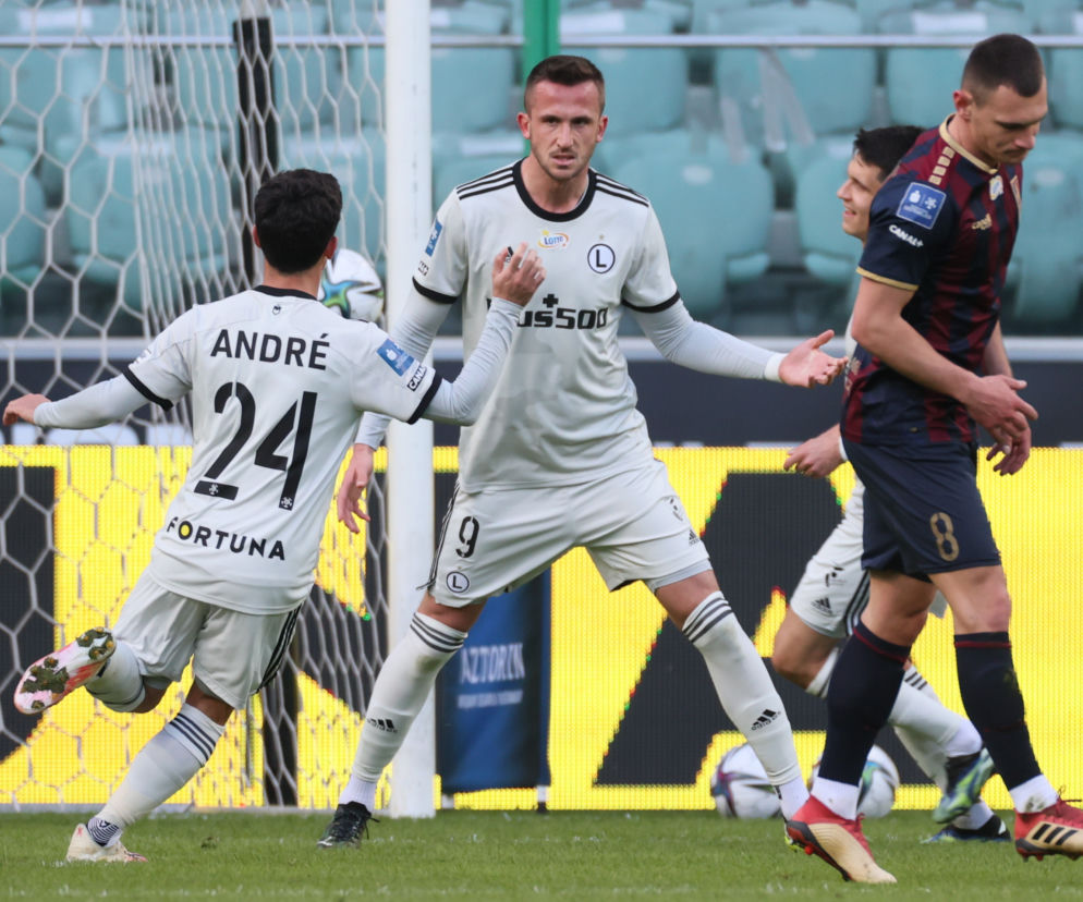 Pogoń Szczecin przegrała na wyjeździe 2:4 z Legią Warszawa
