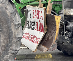 Ponad 100 ciągników jedzie do Warszawy. Rolnicy sparaliżują stolicę