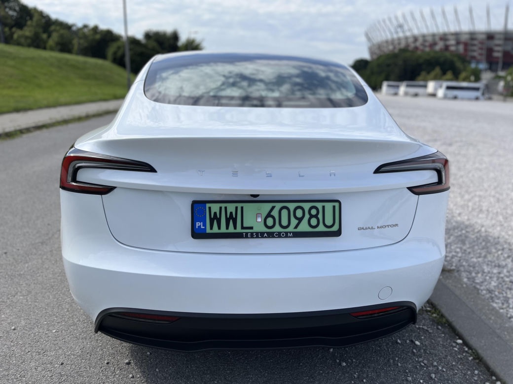 Tesla 3