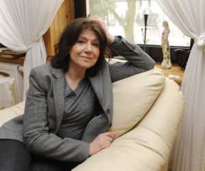 Halina Frąckowiak kończy 75 lat