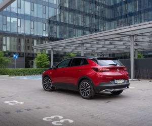 Opel Grandland X Hybrid4