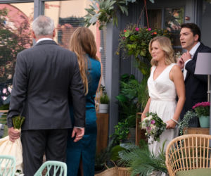 M jak miłość odc. 1903. Sylwia (Hanna Turnau), Adam Werner (Jacek Kopczyński), Dima (Pszeniczny Michaił), Julia (Marta Chodorowska)