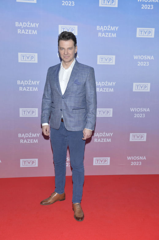 Plejada gwiazd na wiosennej ramówce TVP. Kurzajewski bez Cichopek