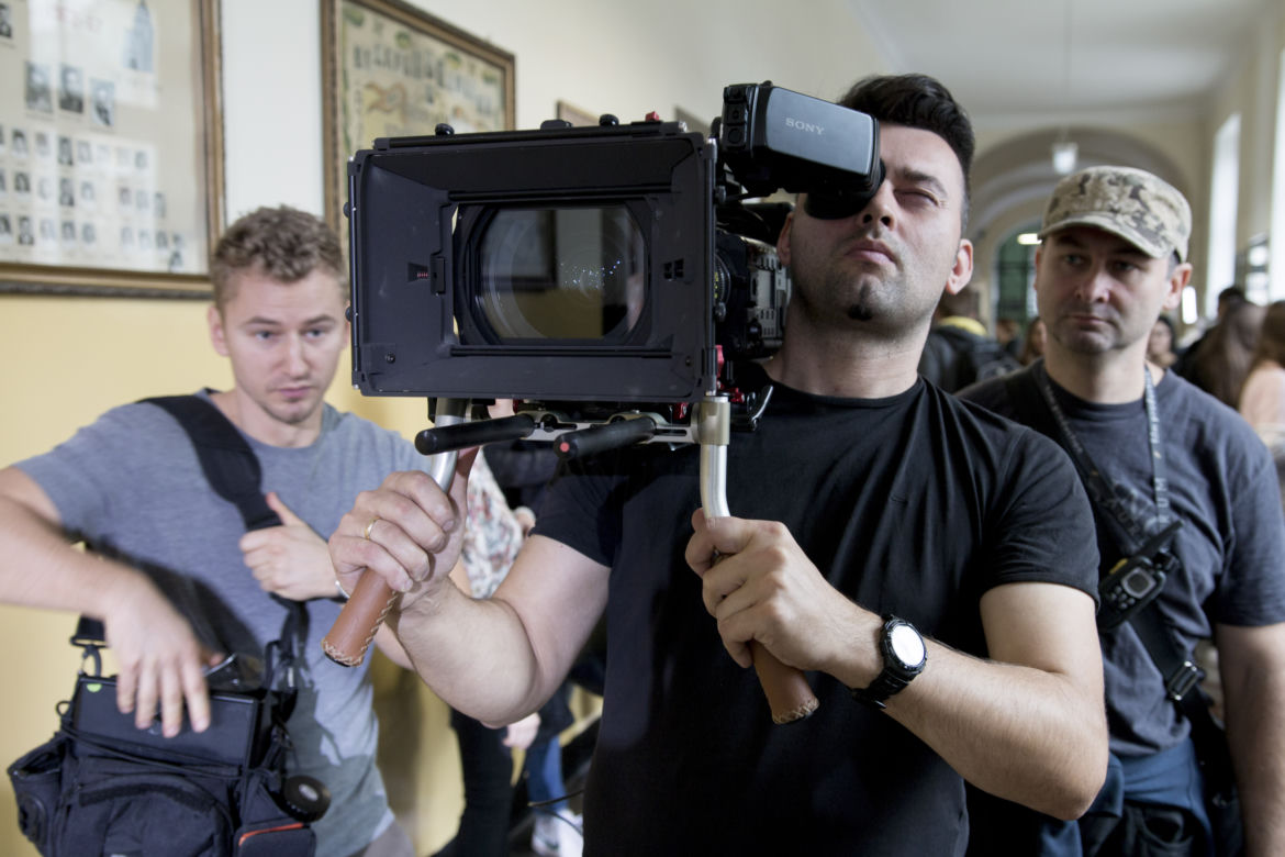 ZSE "Vetterów" zaatakowane przez terrorystów. Ekipa filmowa w szkole [GALERIA]